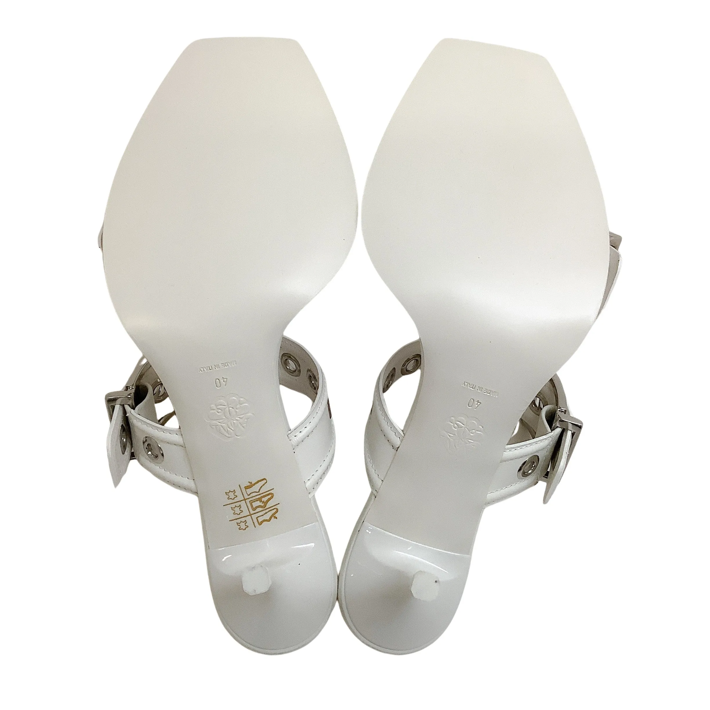 Alexander McQueen White Leather Buckle Strap Sandals