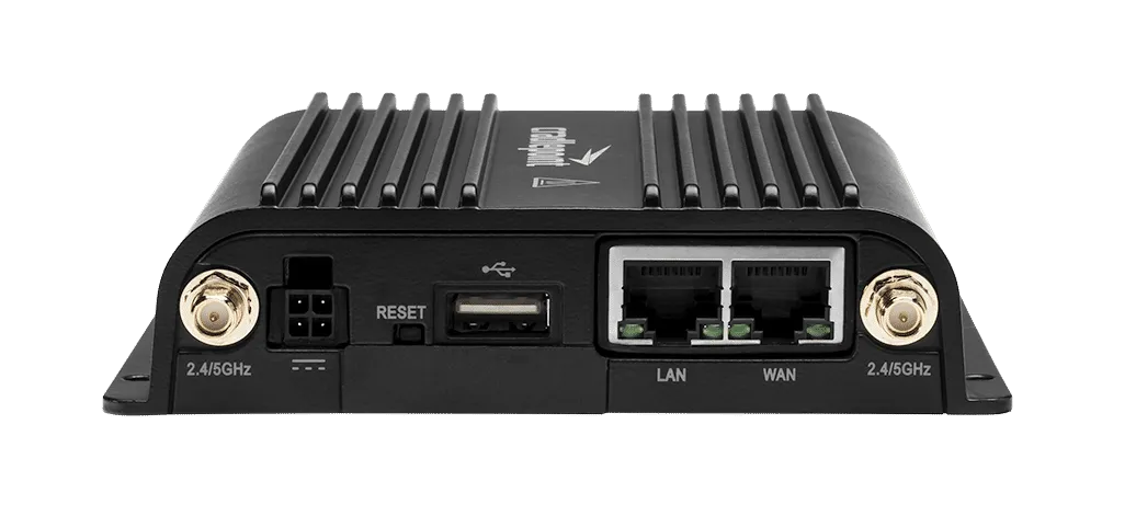 Cradlepoint IBR900 3-yr NetCloud Ruggedized IoT Essentials Plan, Advanced Plan, and IBR900 router with WiFi (600Mbps modem), with AC power supply and antennas TCA3-0900600M-NN