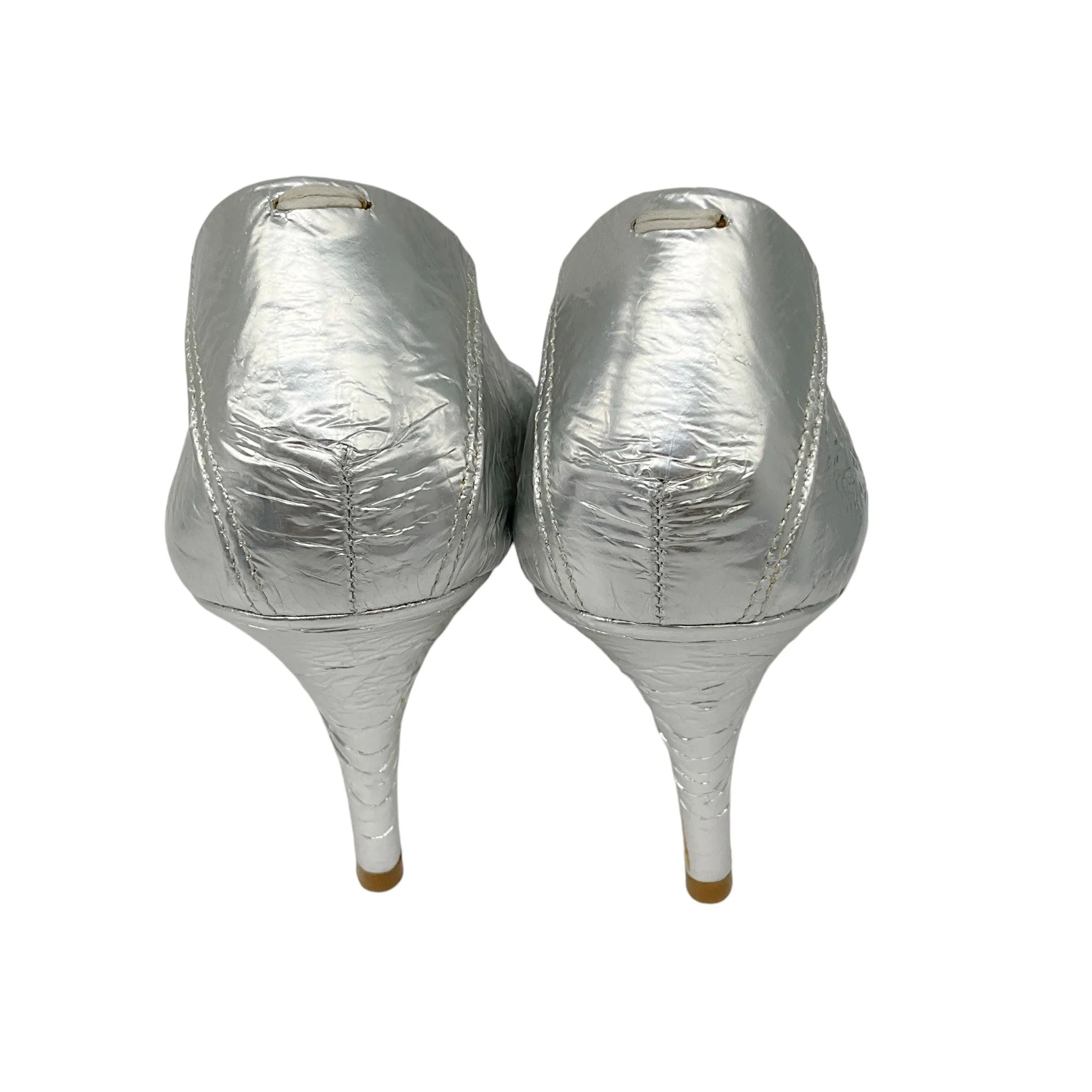 Maison Margiela Silver Metallic Crinkled Leather Pumps